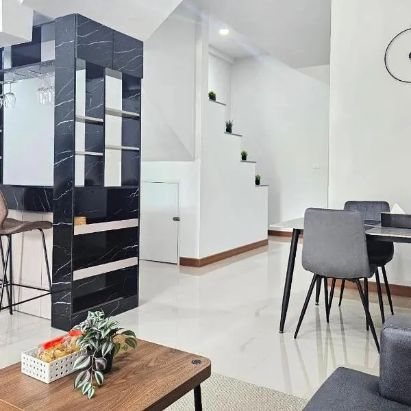 Hatyai Luxe Stay, hotel di Hat Yai