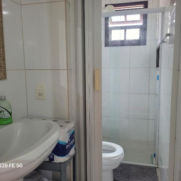 Casa Terrea com piscina e churrasqueira pertinho da praia para ate 34 hospedes - Foto 3
