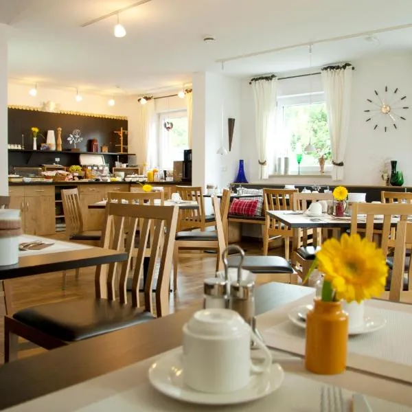 Pension Sperlhof, hotel v destinaci Erding