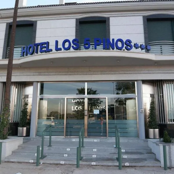 Hotel Los 5 Pinos, hotel en Madrid