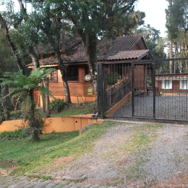 Cabanas El Polista, hotel v destinaci Canela