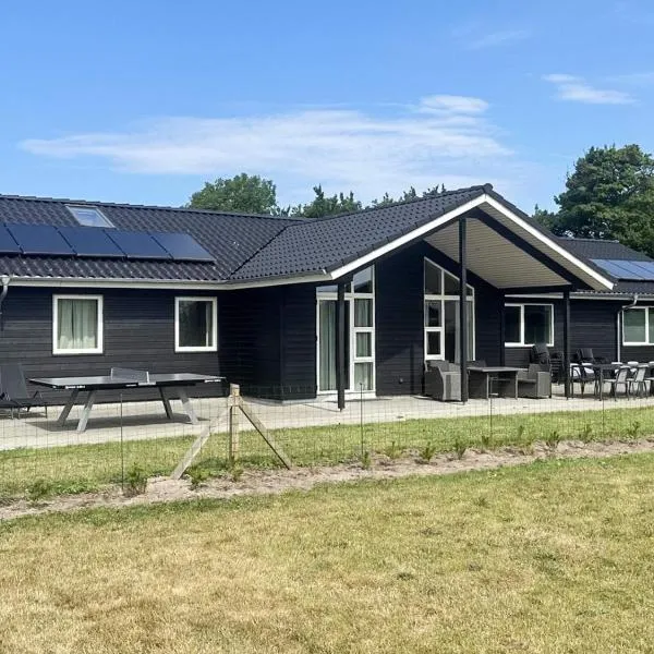 16 person holiday home in Rømø, hotel in Rømø Kirkeby