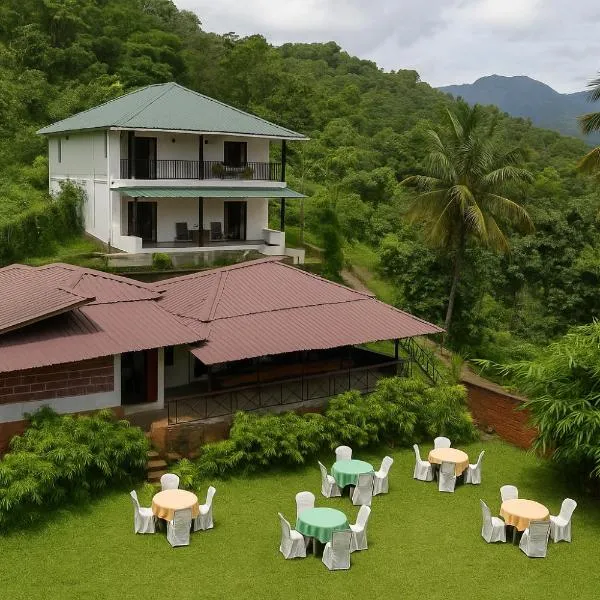 Pepper and Clove Enclave, hotelli kohteessa Puliyara