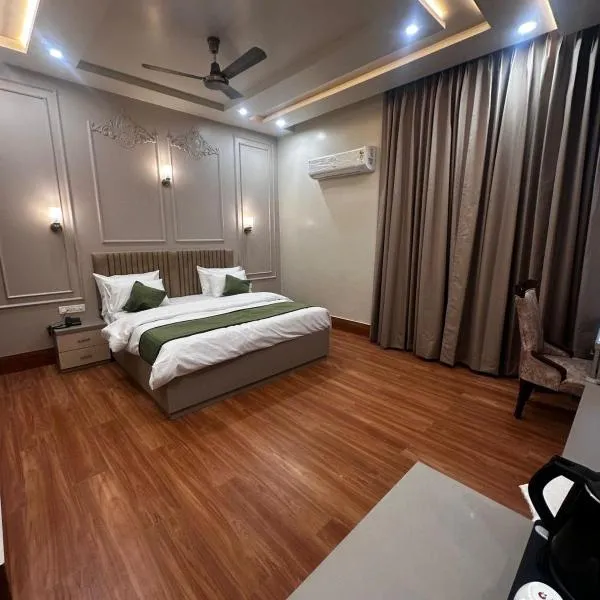 Ambassador Villa - An Experiential Stay, hotel i Agra