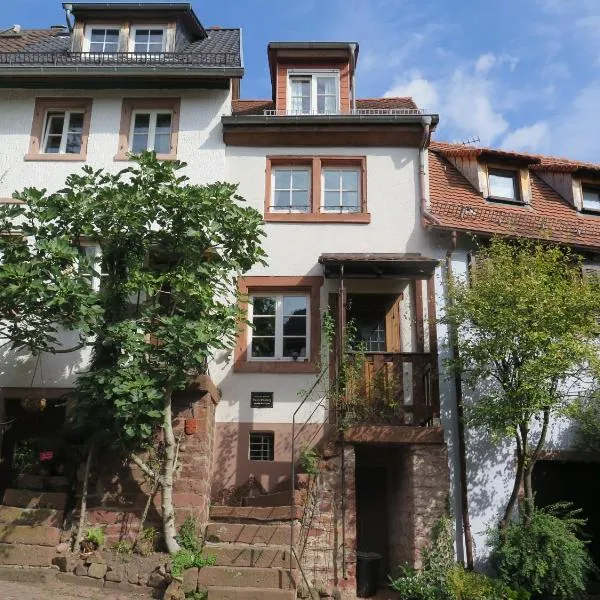 Historisches Ferienhaus Veste Dilsberg, hotel v destinaci Neckargemünd