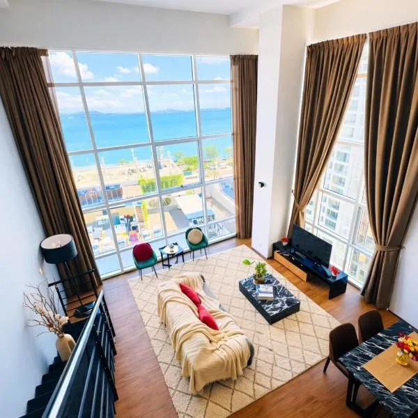 Modern Seaview 2BR Duplex High Floor Heart of George Town 73A, hotel i George Town