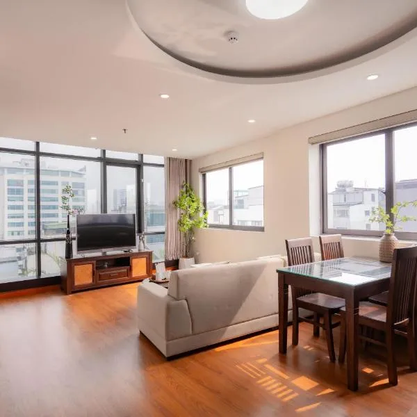 XÔI Sakamoto Suites Kim Ma, hotel a Hanoi