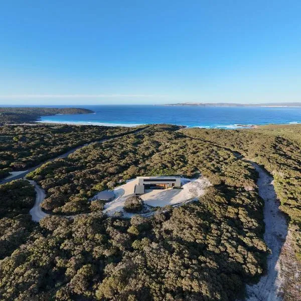 Native Dog Cabin, hotel in Bremer Bay