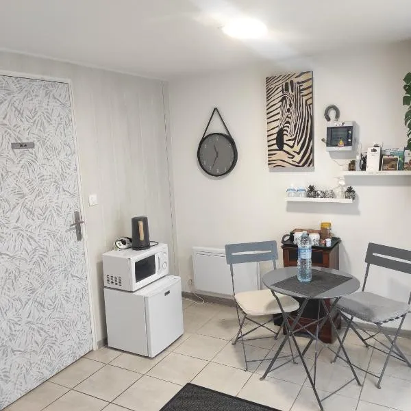 Chambre entrée indépendante, hotel din Lodève