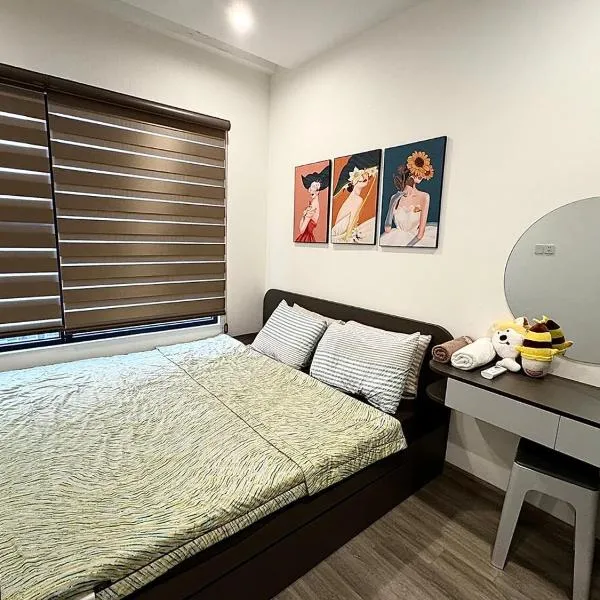 Fully Furnished 2 Bedrooms Apartment, Glory Heights, 3 mins walk to Vincom Mega Mall at Vinhome Grand Park D9, khách sạn ở Gò Công