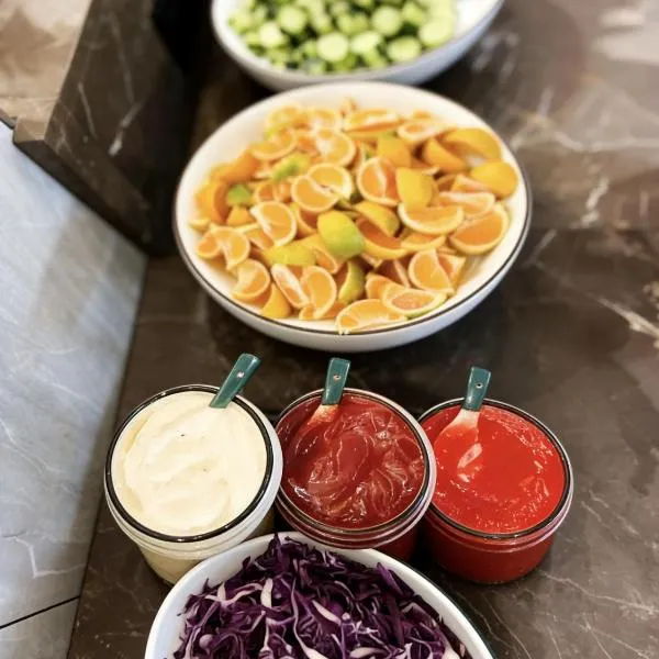 柯凡酒店-About 3 kilometers from the East Gate of Zhangjiajie Forest Park, English service, free recommended travel routes, ticket purchase, Hotel in Zhangjiajie