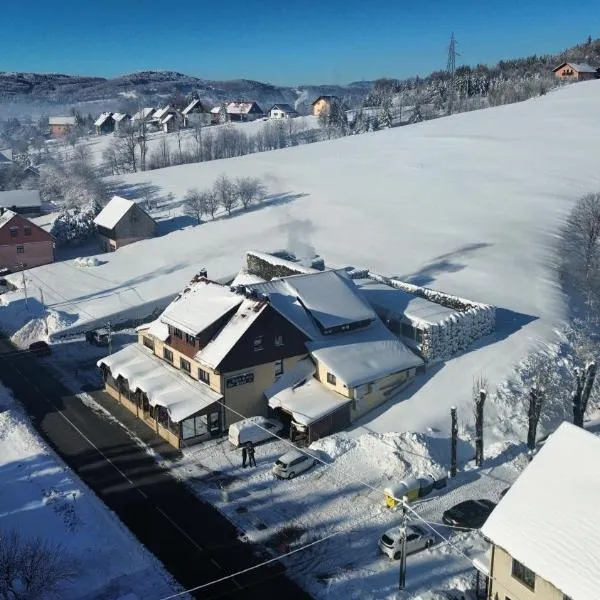 Pansion Bijela Ruža - a la carte, hôtel à Ravna Gora