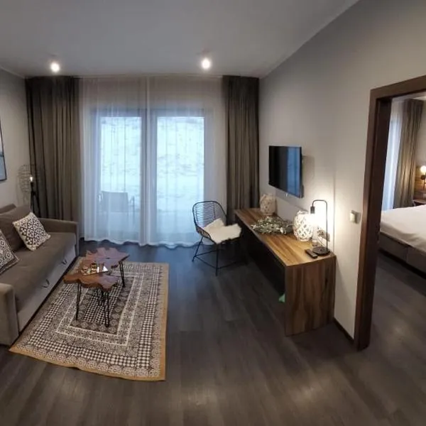 Apart Hill، فندق في سوسنوفكا