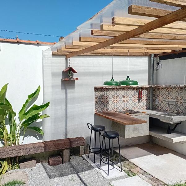 Casa com Ar Condicionado e Wifi 5G no Parque Mambucaba Na entrada do bairro