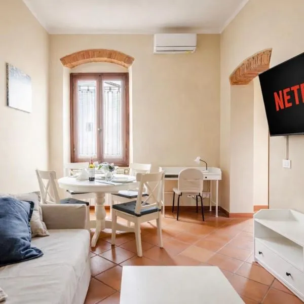 Paradise Apartment, Comfort e Private Parking โรงแรมในปาล์มเดดเซิร์ท