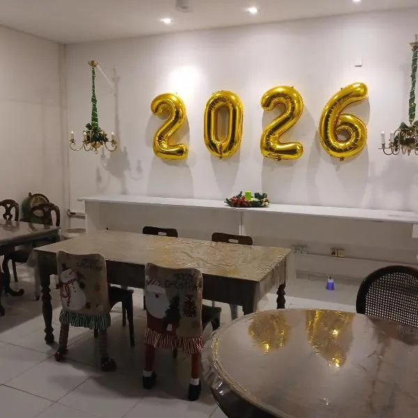 Mangue Oranje Hostel - no bairro do Recife Antigo - Old Town, hotel in Recife