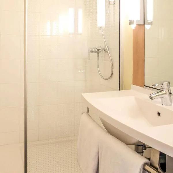 ibis Chalons en Champagne, hotel v destinaci Châlons-en-Champagne