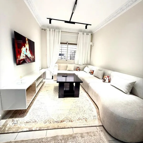 Apartment with direct view of Tangier Stadium, מלון בטנג'יר