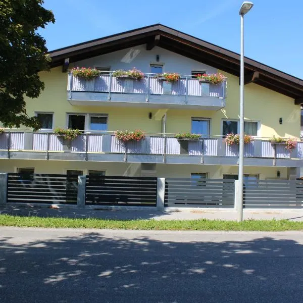 Zum Löwen Apartments, hotel en Reutte
