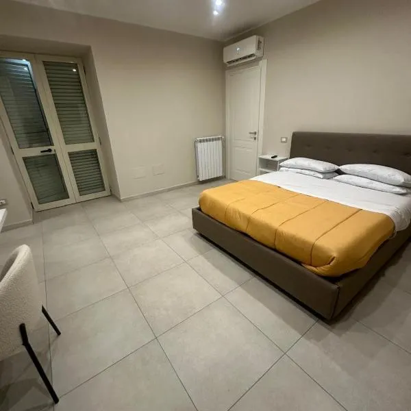 Souad 2, hotel i San Prisco