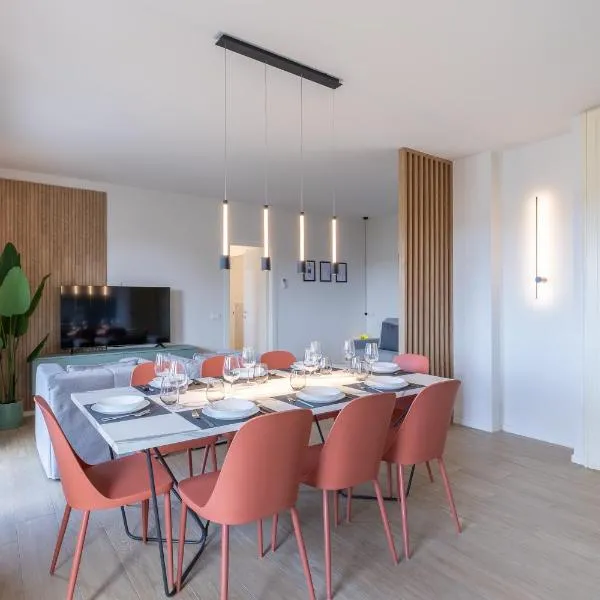 Viareggio-Elegant Flat Free-Parking Sea 900 mt, hotell i Viareggio
