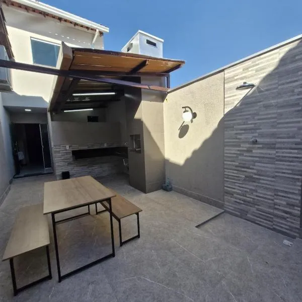 loft climatizado em Timóteo próximo à Aperam, Ipatinga e Coronel Fabriciano, hotel v destinácii Timóteo