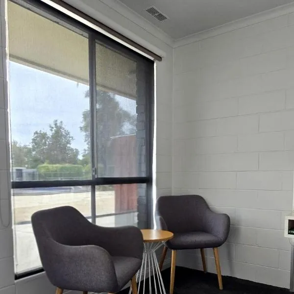 Albatross Motel, hotel v mestu Lakes Entrance