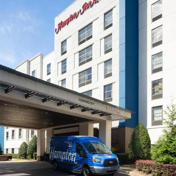 Hampton Inn & Suites Concord-Charlotte, hotel in Concord