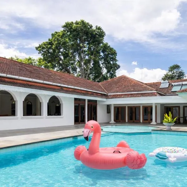 The Kamalaya Hotel Garden & Wedding House, hotel v destinaci Bandung
