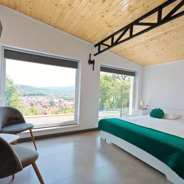 Epic Glamping, hotel di Călimăneşti