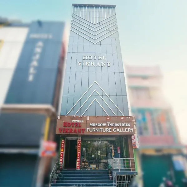 Hotel Vikrant, hotelli kohteessa Deoghar