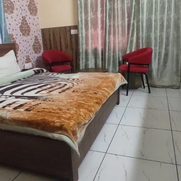 Hotel Neel Kamal Near Chandigarh Railway Station photo 2