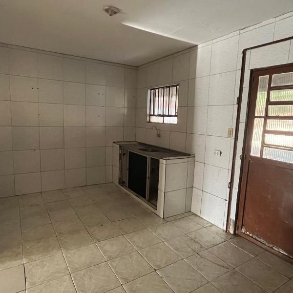 Casa de ponta de pedras