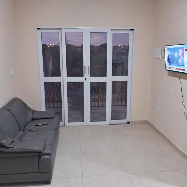 Casa em Sorocaba com Sacada