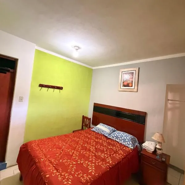 HOSTAL GRAU, Hotel in Churín