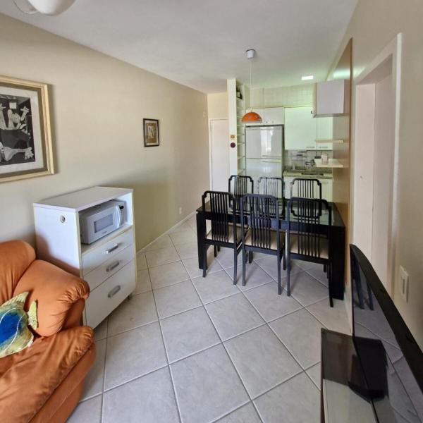Apartamento na Praia dos Ingleses 2 quartos 2 camas de casal - Foto 4
