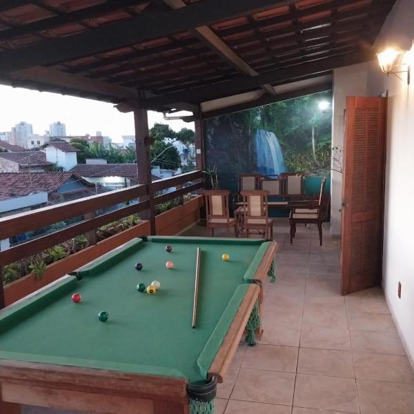 Casa charmosa com vista e lazer