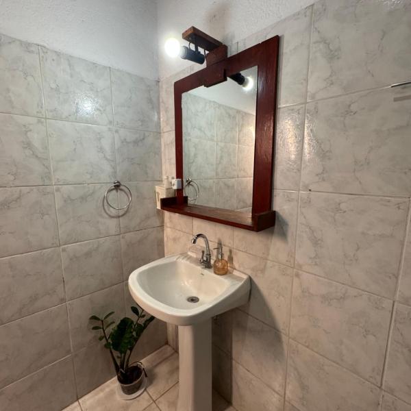 Casa em condomínio a 20m da praia com piscina - Foto 3