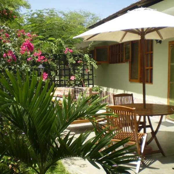 Punta Sal Bungalows, hotell Canoas De Punta Salis