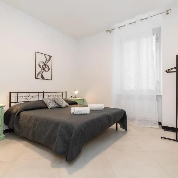 Nuovo a pochi minuti da Stazione Treni e Aeroporto, hotel in Genova