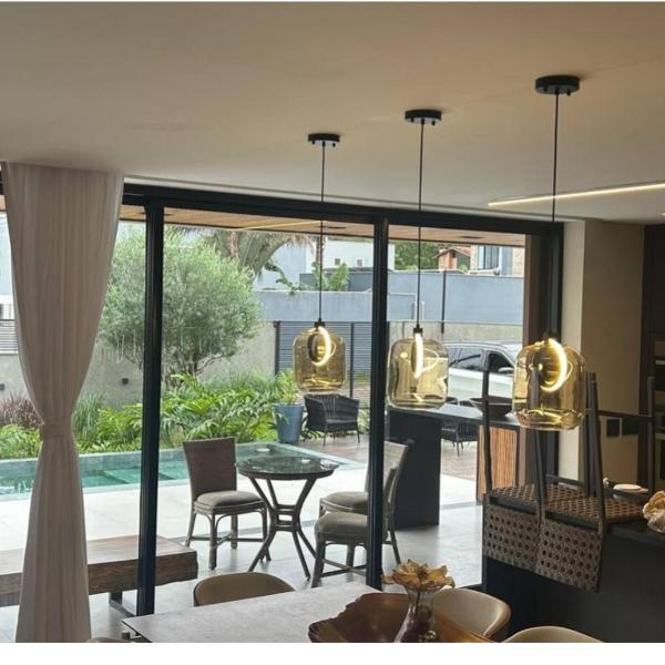 Casa de luxo com piscina