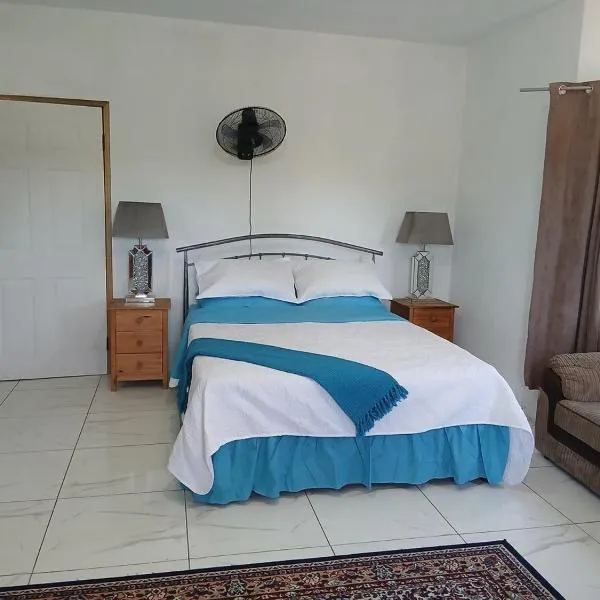 Cambridge Heights Guest House, hotell sihtkohas Port Maria