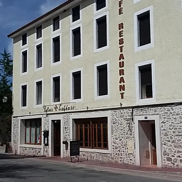 Palais Cathare, hotel in Fougax-et-Barrineuf