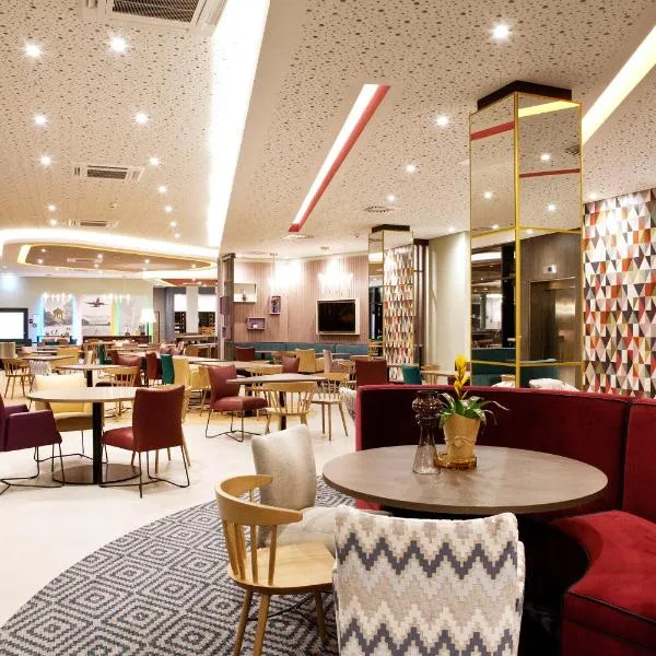 Hampton by Hilton Munich Airport South, hotel em Hallbergmoos