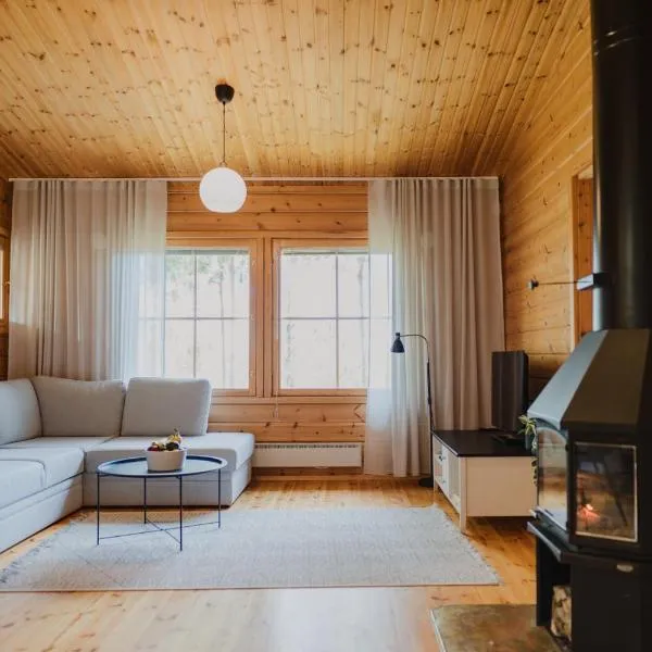 Matilda Villas, quality villas by the sea in the beautiful village of Mathildedal，Mathildedal的飯店