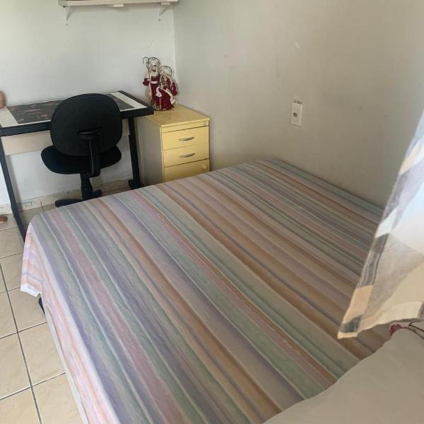 Quarto em Apartamento Tipo Studio Compartilhado Com os Donos, Muito Aconchegante - Foto 4