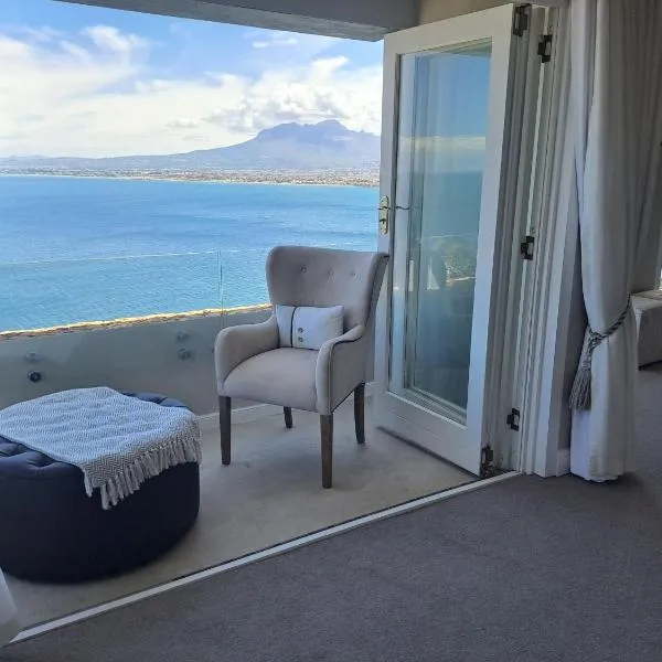 Boutique Inn - Serenity, hotel in Gordonʼs Bay