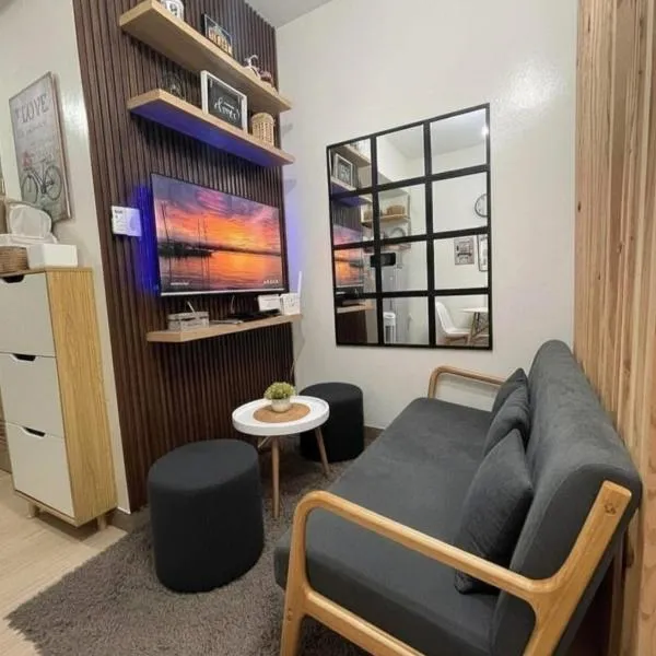 Euphoria Staycation at SMDC Trees Residences, hotel u Manili