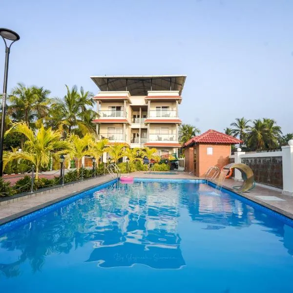 Casa Marina Beachfront Resort: Padubidri şehrinde bir otel