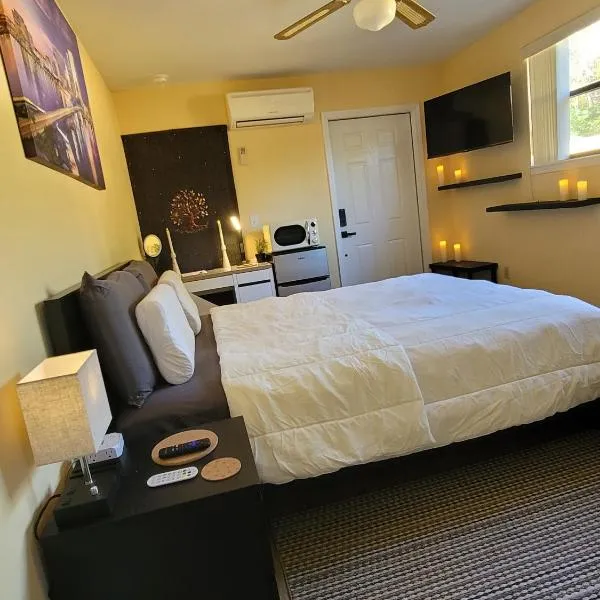 Twin Pines Studios, hotel in Jacksonville